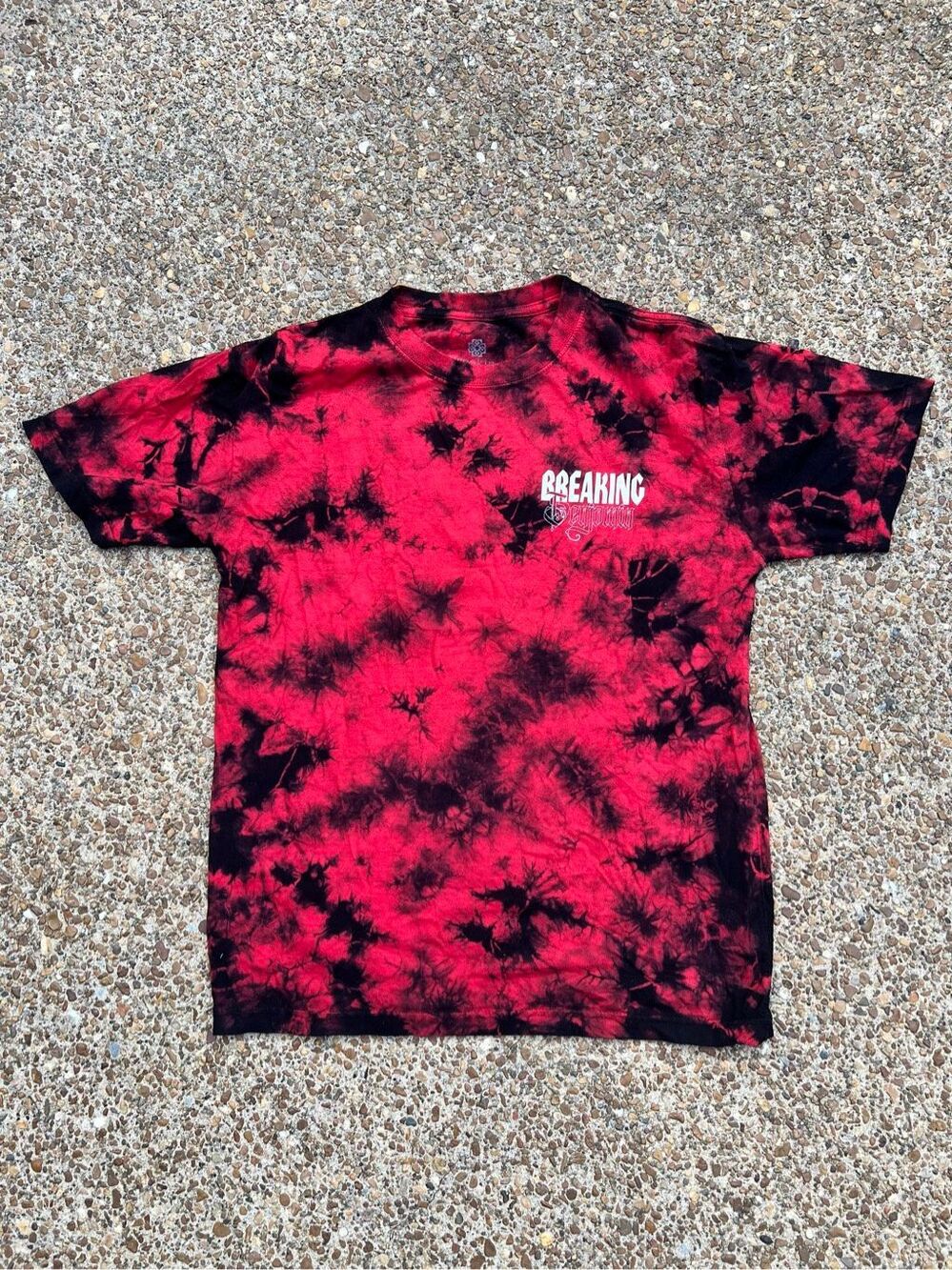 Breaking Benjamin I Shut the World Away Red Tie dye Concert Tour T Shirt M
